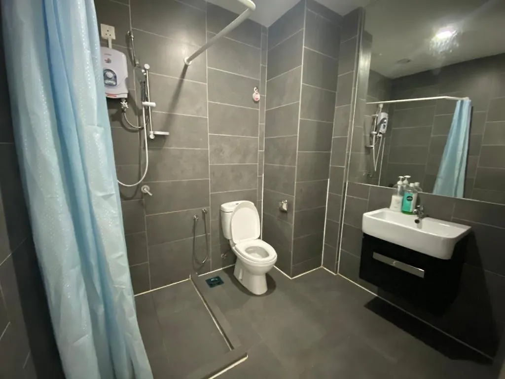Miza Empire Damansara Studio Free Wifi Netflix Petaling Jaya Apartamento